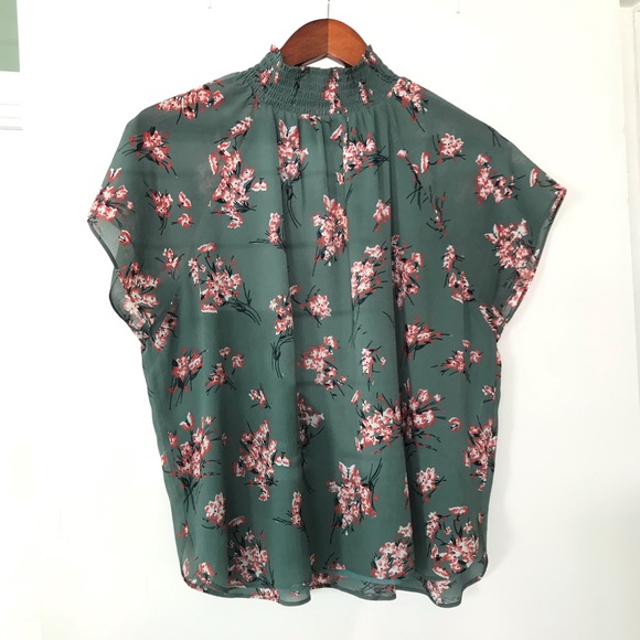 Madewell Tops - Madewell Mockneck top in Butterfly Garden size S
